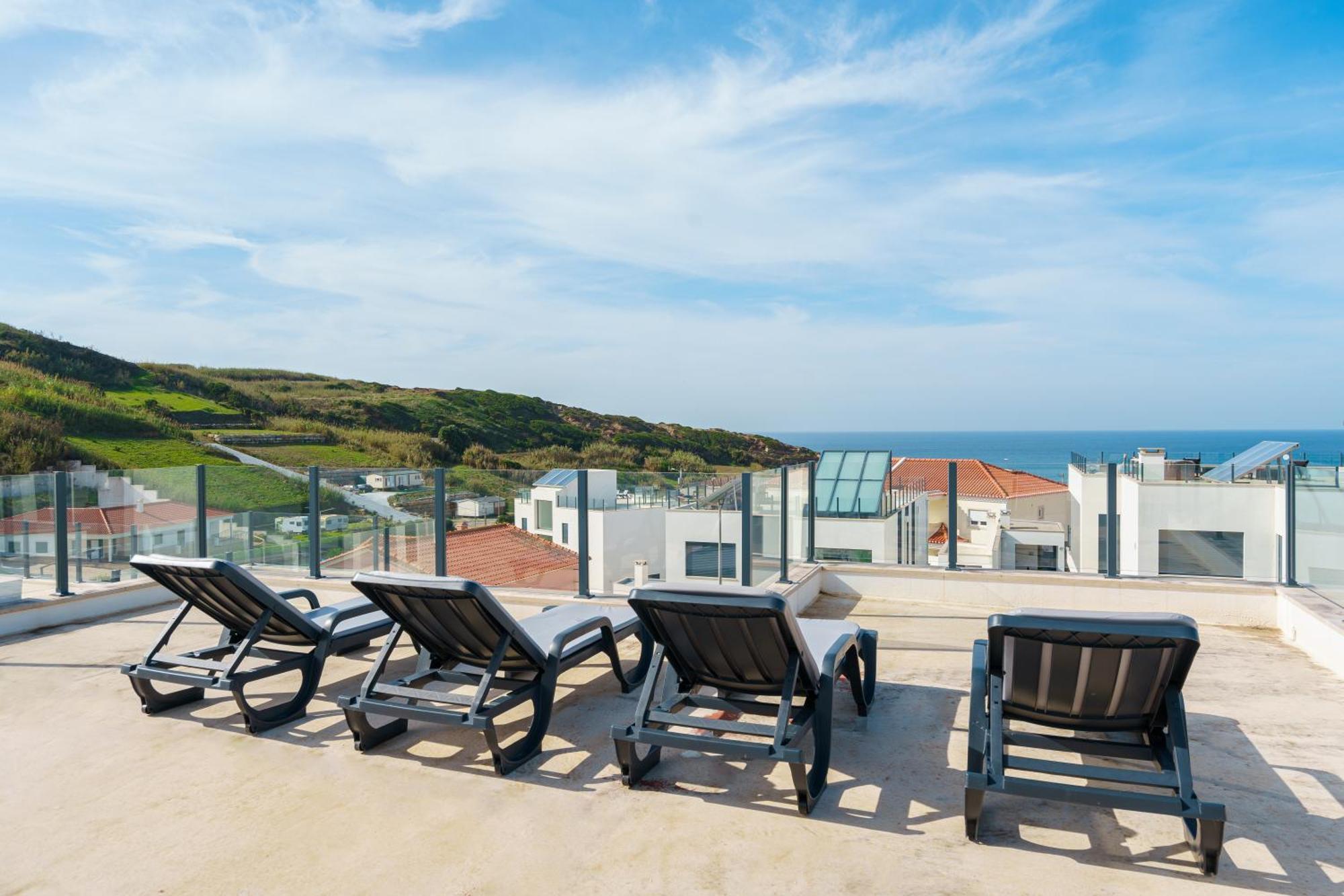 Paradise Villa, Luxury Villa Near The Beach Ribamar  Ngoại thất bức ảnh