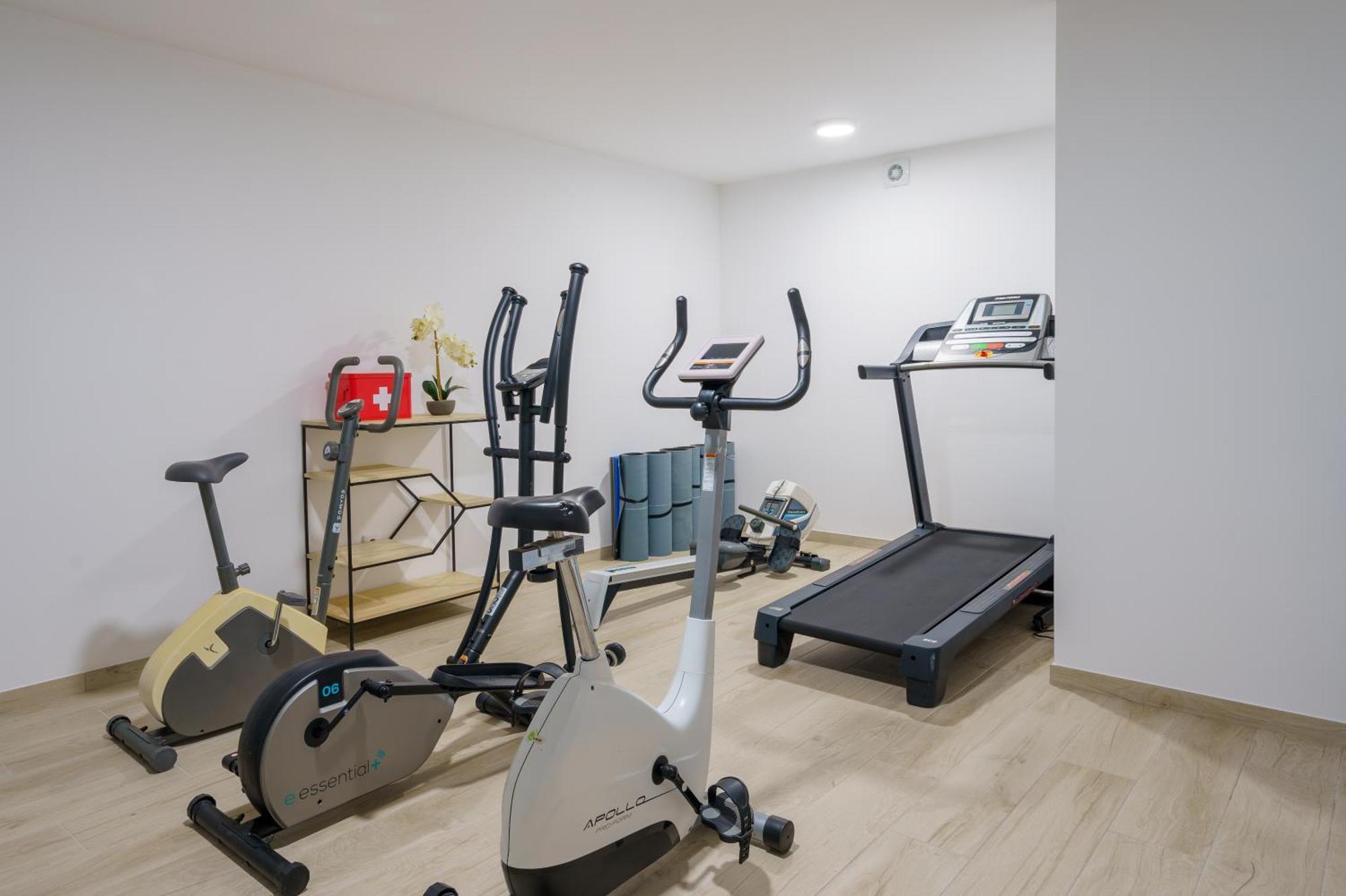 Paradise Villa, Luxury Villa Near The Beach Ribamar  Ngoại thất bức ảnh