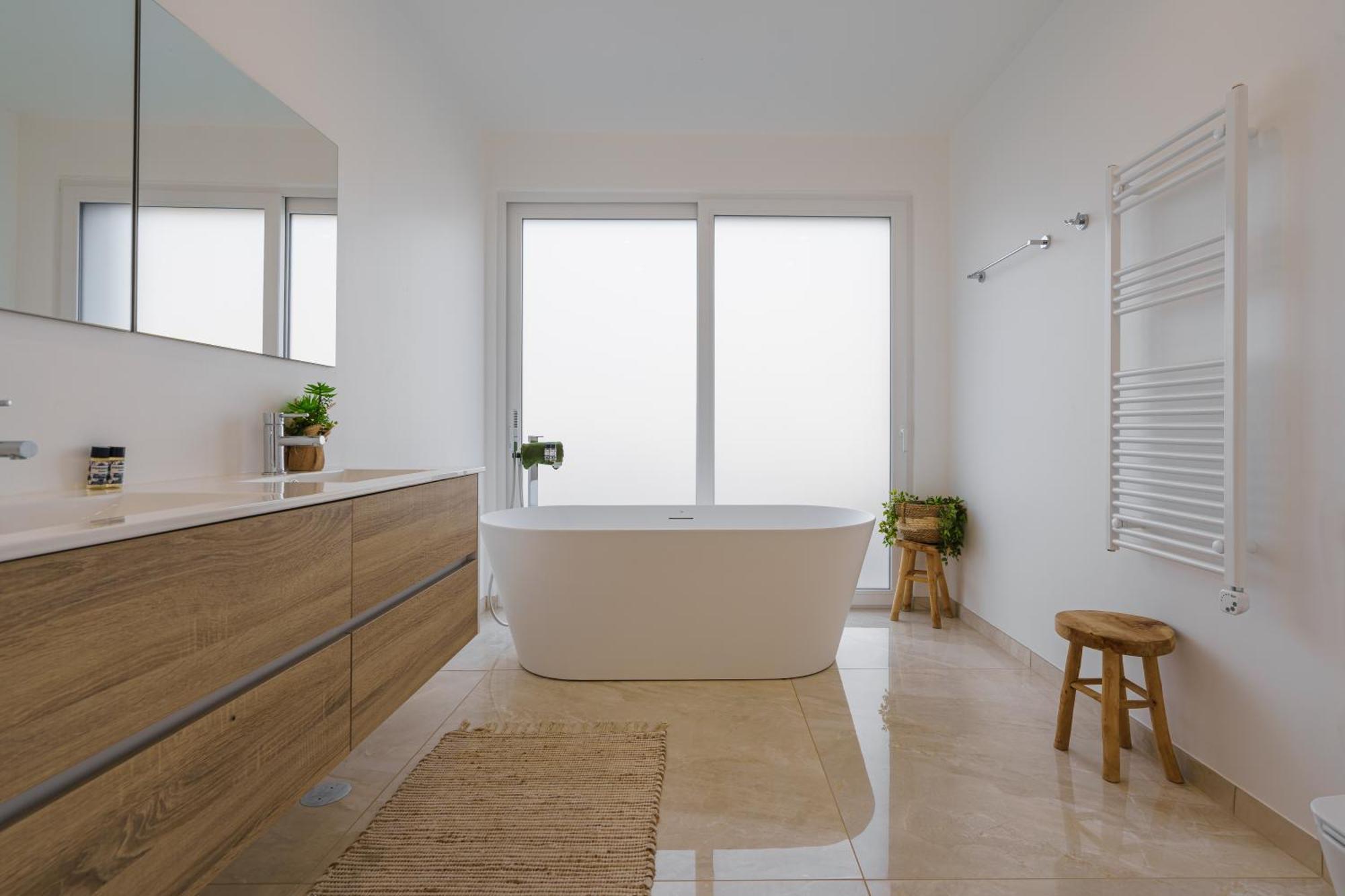 Paradise Villa, Luxury Villa Near The Beach Ribamar  Ngoại thất bức ảnh