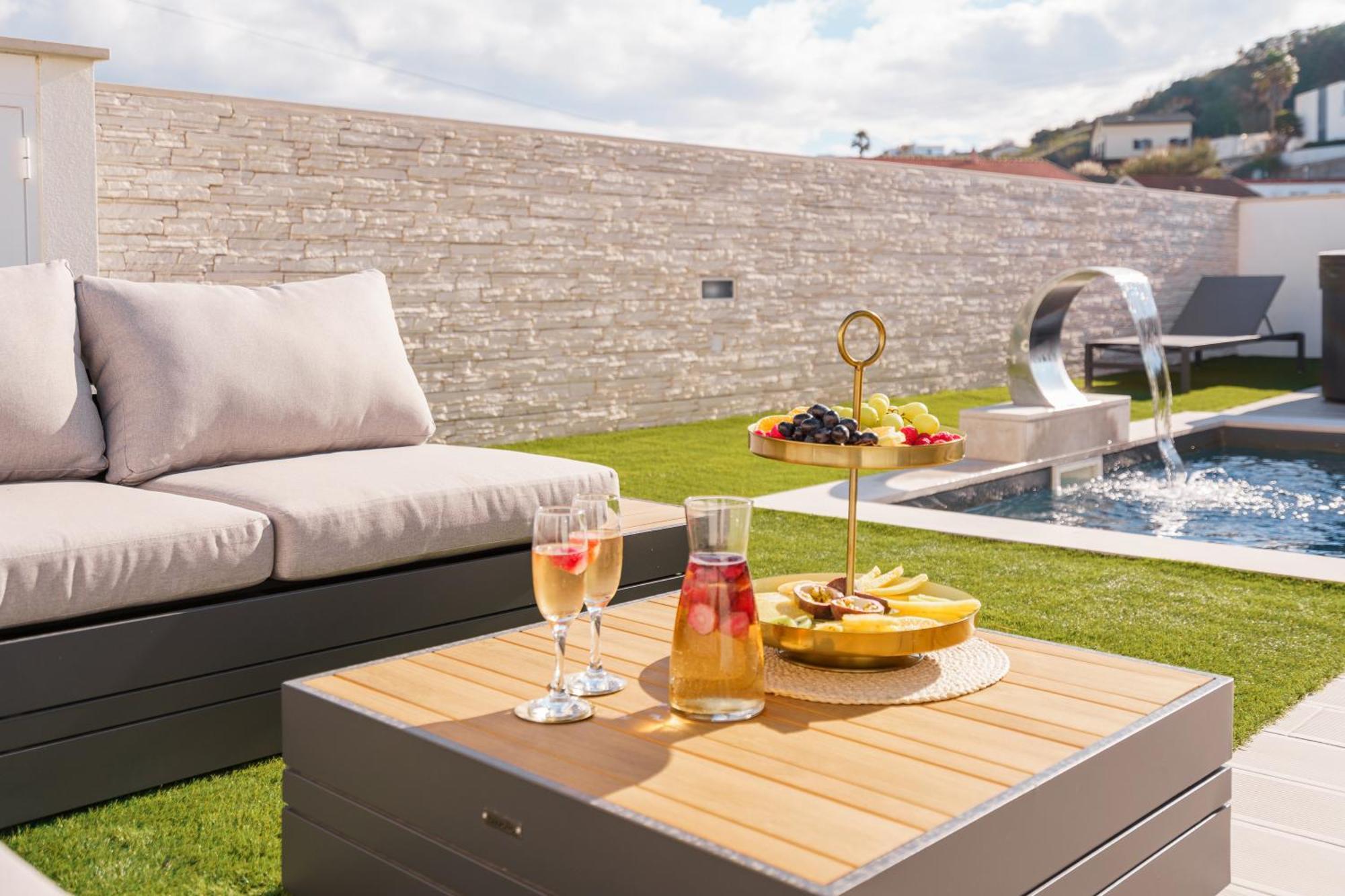 Paradise Villa, Luxury Villa Near The Beach Ribamar  Ngoại thất bức ảnh